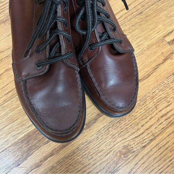 *SOLD*Eastland | Brown Leather Chukka Boots - Picture 14 of 16